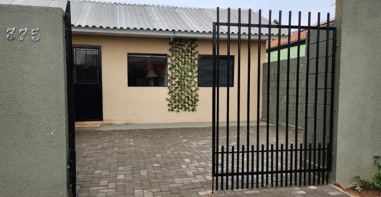 300M-Da Av Das Cataratas- Ar Condicionado - Estacionamento Privado Фос-ду-Игуасу Экстерьер фото